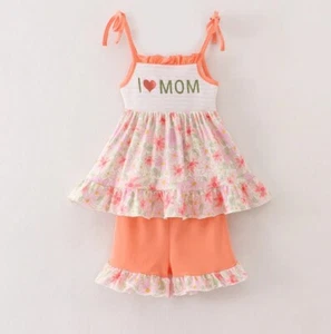 NEW Boutique Smocked Embroidered 'I Love Mom' Girls Tunic & Shorts Outfit Set - Picture 1 of 6