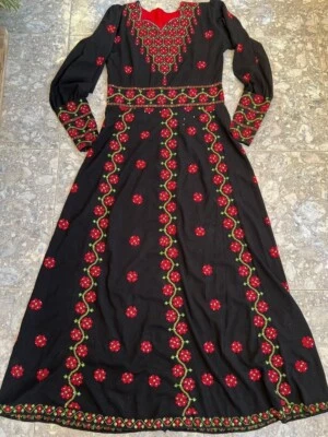 Vestido de noiva vintage palestino bordado veludo Palestina feito à mão Thoub - Imagem 1 de 4