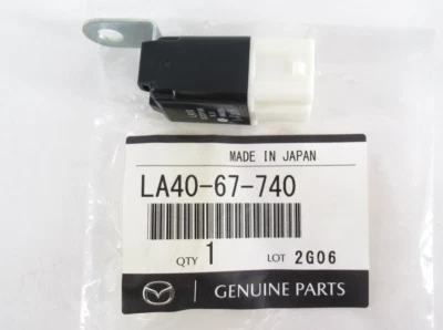 Relé descongelador original OEM Mazda LA40-67-740 1991-1997 Miata techo rígido Foto 1 de 4