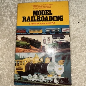 Model Railroading By David Herzog Paperback 1978 - Picture 1 of 9
