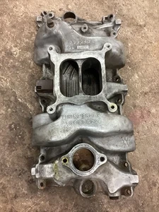 LEER Colector de admisión de aluminio 69 Camaro Z28 1969 original 3932472 - Imagen 1 de 18