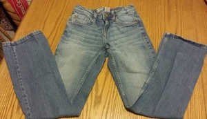 Girls SO Denim Jeans Size 12S Classic Bootcut Medium Blue 5 pocket - Picture 1 of 4