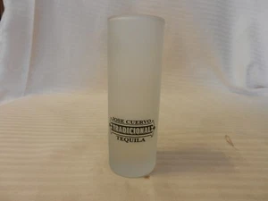 Jose Cuervo Tradicional Tequila mattiertes Shooter Glas - Bild 1 von 5