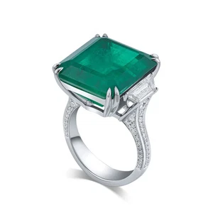 Mesmerising 18ct Solid Gold Vivid Emerald & Genuine Diamond Statement Ring VS - Picture 1 of 2