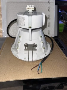 NUEVO GENUINO KMW GIGA TERA LUZ LED ARCO IRIS 15W PAQUETE ABIERTO - Imagen 1 de 9