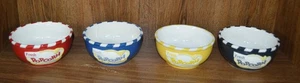 Vintage Avon Set di 4 ciotole popcorn in ceramica rosso giallo blu verde - Foto 1 di 7