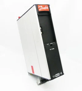 Danfoss VLT 5000 VLT5003PT5B20SBR3D0F00A00C0 Drive inverter 175Z0044 -used- - Bild 1 von 4