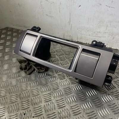 2008 Jaguar XF Luxury D V6 Air Vent Centre Complete P/N 8X23-19K617-AF Genuine - Image 1 of 4