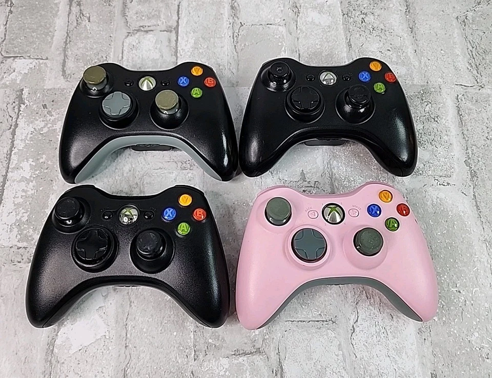Lot of 4 Microsoft Xbox 360 OEM Wireless Controllers Black & Pink 1403 *READ* - Image 1 of 4