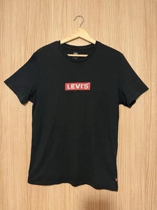Men’s Levi’s Black & Red Logo, 100% Cotton T-Shirt in Size Medium Vgc - Picture 1 of 7