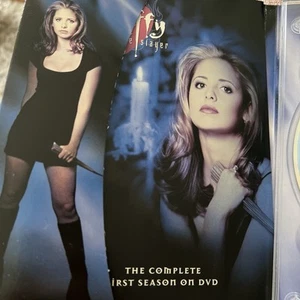 Buffy : The Vampire Slayer (Season 1), DVD NTSC Michelle Gellar - Foto 1 di 7