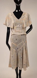 1930’S FLORAL PRINT RAYON SHIFFON DRESS W CAPE TOP + BELTED WAIST DETAIL - Picture 1 of 7