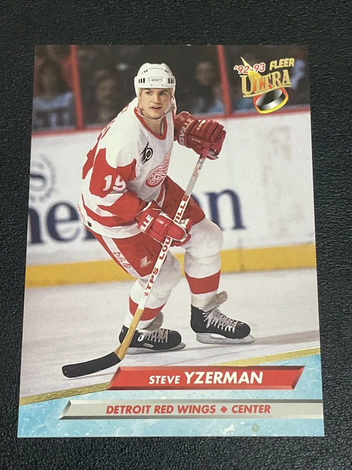 1992-93 Ultra STEVE YZERMAN #55 - Image 1 of 1
