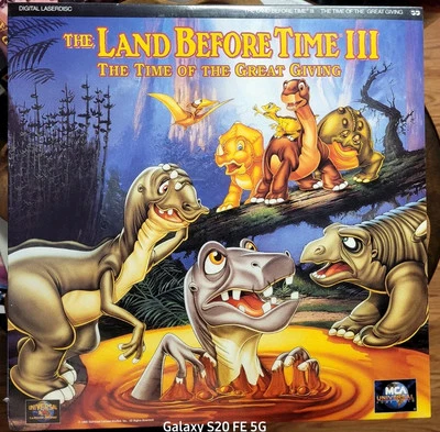 The Land Before Time III: The Time Of The Great Giving (Laserdisc) - Image 1 of 2