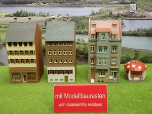 Spur H0 verschiedene Altstadthäuser teilweise mit Geschäften (KR) C0061 - Bild 1 von 7