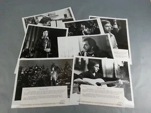 Estudio fotográfico promocional Neil Diamond 1980 JAZZ CANTANTE 7 de colección con letras de notas - Imagen 1 de 7