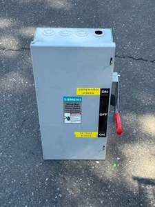 Interruptor de seguridad de doble tiro no fusible Siemens DTNF322, 60A, 240VAC, 250VDC, sin - Imagen 1 de 8