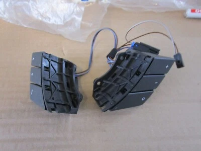 Opel Corsa C Tigra B Meriva A Fernbedienung Tasten Lenkrad Radio NEU orig. - Bild 1 von 4