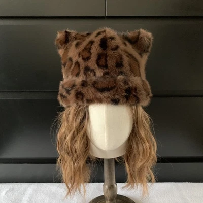 棕色豹毛豆豆帽带耳朵冬季模糊 2000 年代  — 第 1/4 张图片