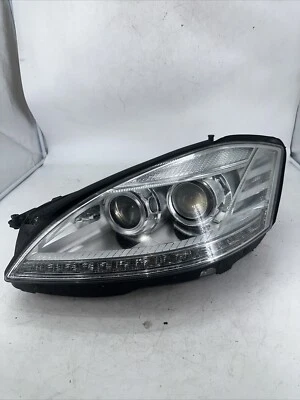 Faro delantero izquierdo bi-xenón lado conductor OEM MERCEDES BENZ S400 S550 2010-2013 Foto 1 de 4