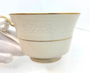 Noritake Tulane Elfenbein Knochen China Fuß Teetasse(n) 7562 JAPAN - Bild 1 von 9