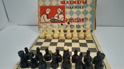 Ussr Chess Road Travel Vintage Soviet Pocket Plastic Box Game Set Russian Rare  - Image 1 of 4