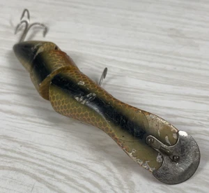 Vintage Heddon Game Fisher 5500 Angelköder aus Holz doppelgelenkig - Bild 1 von 15