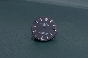 Rolex Date Negro Stick Marcador Dial para Modelo 69160 FCD27462 - Imagen 1 de 2
