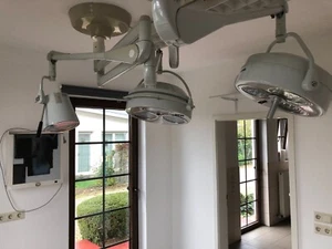 Lampy do gabinetu weterynaryjnego lub dentystycznego  - Zdjęcie 1 z 7