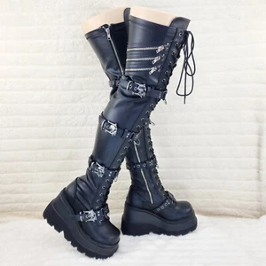 Botas en el muslo Shaker 420 negras sTRETCH 4,5" tacón de cuña OTK calaveras cremalleras NY DEMON - Imagen 1 de 8