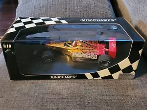 Minichamps 1/18 US Grand Prix IMS Event Car 2000 Formula 1 Inaugural GP Gold - Picture 1 of 4