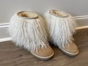 Ugg Australia Sheepskin Mongolian Hair Short Cuff Boots S/N 1875 Size 8 - Picture 1 of 8