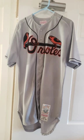 Roberto Alomar Game Worn TBTC Road Jersey 1996 Baltimore Orioles HOF RARE Retro Cover