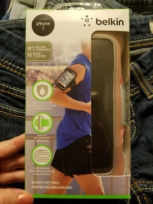 Belkin Sport-Fit Pro Armband for iPhone 7 ROSE GOLD (F8W783btC01) NEW IN PACKAGE - Image 1 of 4