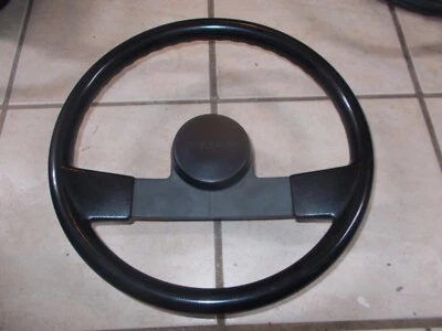 Оригинальная черная кнопка гудка рулевого колеса 88-94 GM S10 Blazer для Chevrolet - Изображение 1 из 4