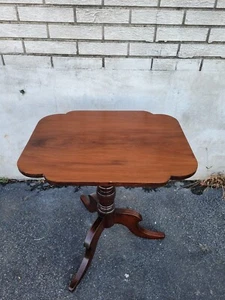 Antique Federal Sheraton Style Mahogany Tilt Top Tea Table Candle Stand - Picture 1 of 20