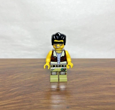 LEGO Frank Rock Minifigure Monster Fighters 9461 9467 - Image 1 of 2