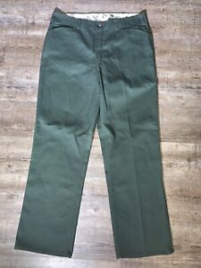 Ben Davis Pants Green size mens 39x33 Made in USA vintage