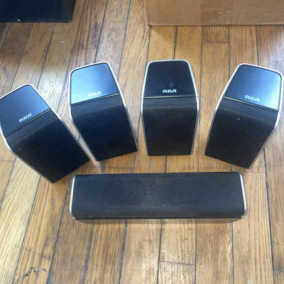 RCA RT2300 Surround Speakers System - Image 1 of 4