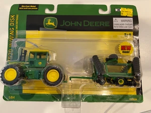ERTL 1:64 *JOHN DEERE* Model 7520 Tractor w/DUALS & Wing Disk - Picture 1 of 13