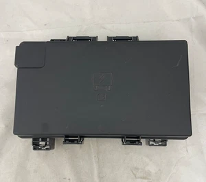 OEM For 2021-2025 Dodge Durango Fuse Box Relay Module 68498660AB - Picture 1 of 7