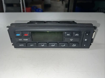 2006 Ford F250 6.0L Climate Control Switch Module OEM 5C3H-19D840 #109 - Image 1 of 4