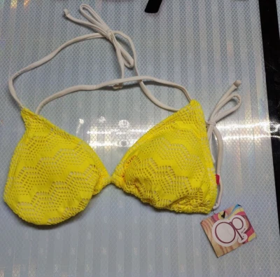 Nuevo con etiquetas Traje de baño OP amarillo para mujer talla grande 11-13 Foto 1 de 3