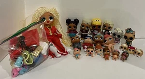 Lot of 15 LOL dolls 5 pets and misc accessories - Picture 1 of 20