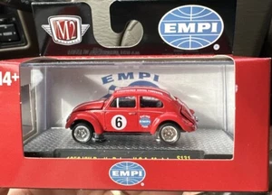 M2 Machines Auto-Thentics - 1956 Empi VW Beetle Deluxe - Picture 1 of 6