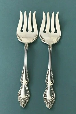 2x 1881 Rogers Oneida Silver Plate Baroque Rose Cold Meat Serving Forks 8 3/8'' - Image 1 of 4