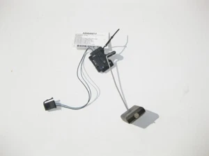 Mercedes-Benz A2045400717 Fuel level sensor in the tank C-Class W204 GLK X20... - Picture 1 of 7