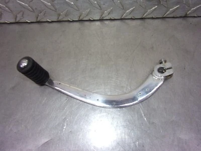 982 B SUZUKI INTRUDER VS 700 1986 OEM PALANCA DE CAMBIOS PALANCA SELECTOR DE MARCHAS PEDAL Foto 1 de 4