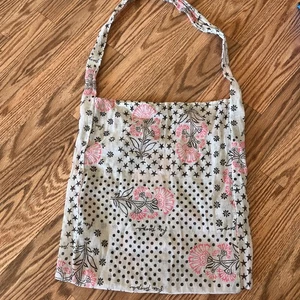 BOLSOS DE COMPRAS BOHO DE PUNTO DE GASA FREE PEOPLE REUTILIZABLES - Imagen 1 de 7