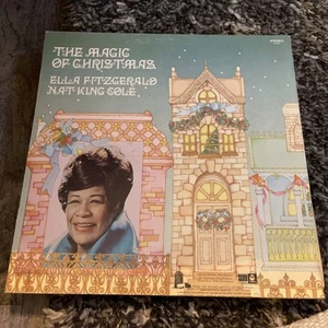 Nat King Cole & Ella Fitzgerald: The Magic Of Christmas ( Capitol SL 6882) - Picture 1 of 7